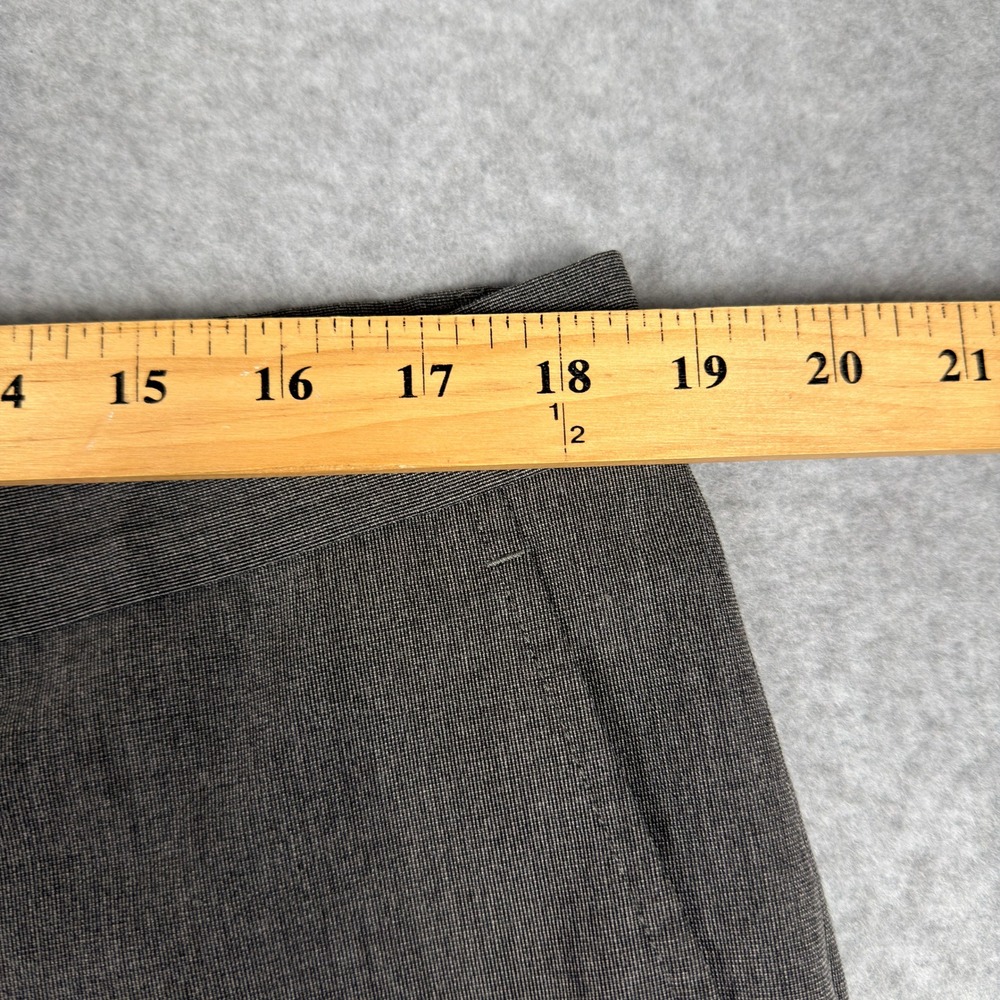 Tommy Hilfiger Mens Dress Pants 38x30 Gray Flat Front Slacks Preppy Office - Picture 3 of 8